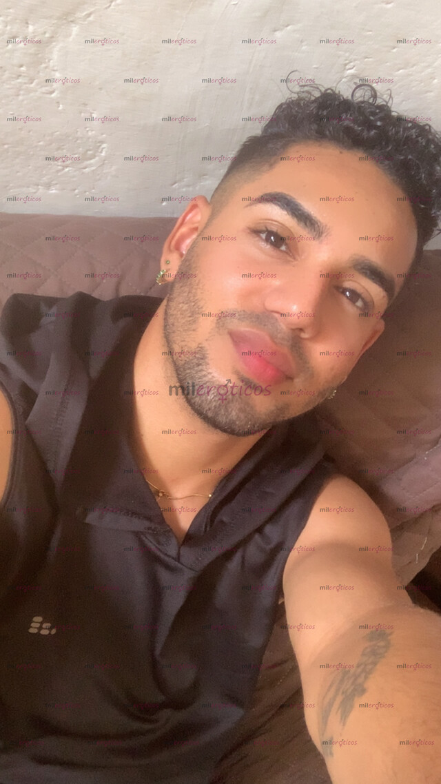 FOTOS DE CHICO SERIO Y DISCRETO MUY CALIENTE PARA TI