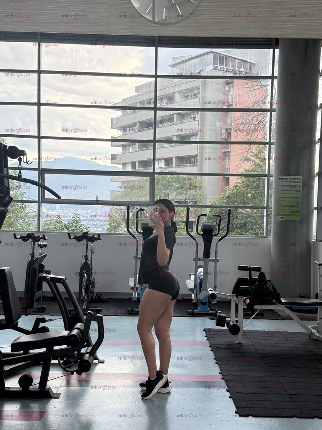 FOTOS DE MODELO PORNO SERVICIO EXCLUSIVO RECIÉN LLEGADA A TU CIUDAD