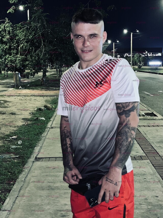 FOTOS DE AMABLE SERVICIAL Y EDUCADO Y COMPROMETIDO CON LO QUE AGO RICO CONTENIDO