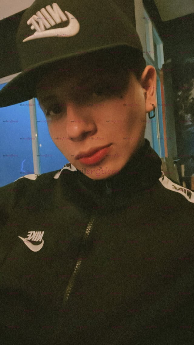 FOTOS DE VATO HOT DE 24 AÑOS REVENTADO CULOS Y PREÑANDO 24 7