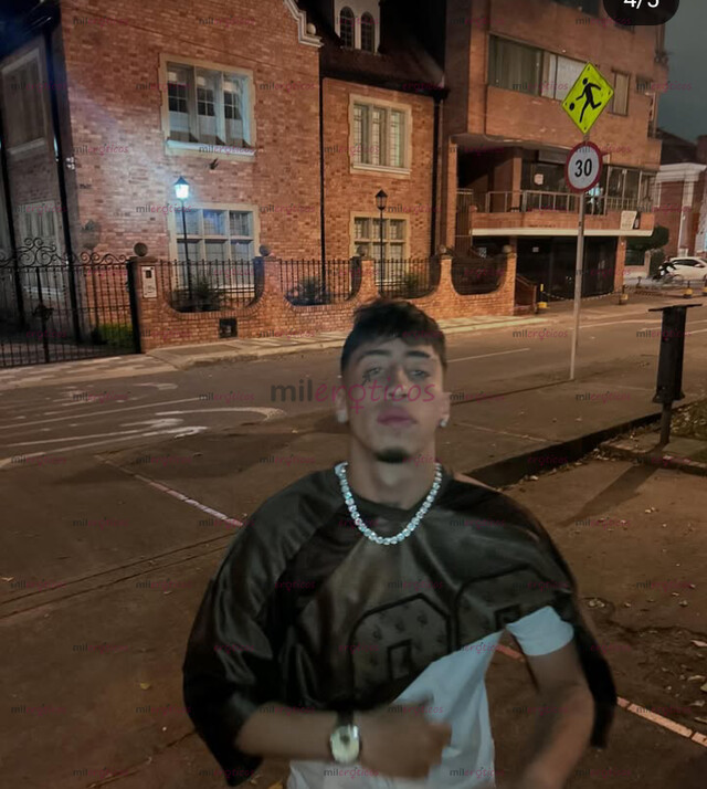 FOTOS DE COMPLACIENTE, DURADERO , BUENA VERGA Y BIEN LECHERO , HETERO