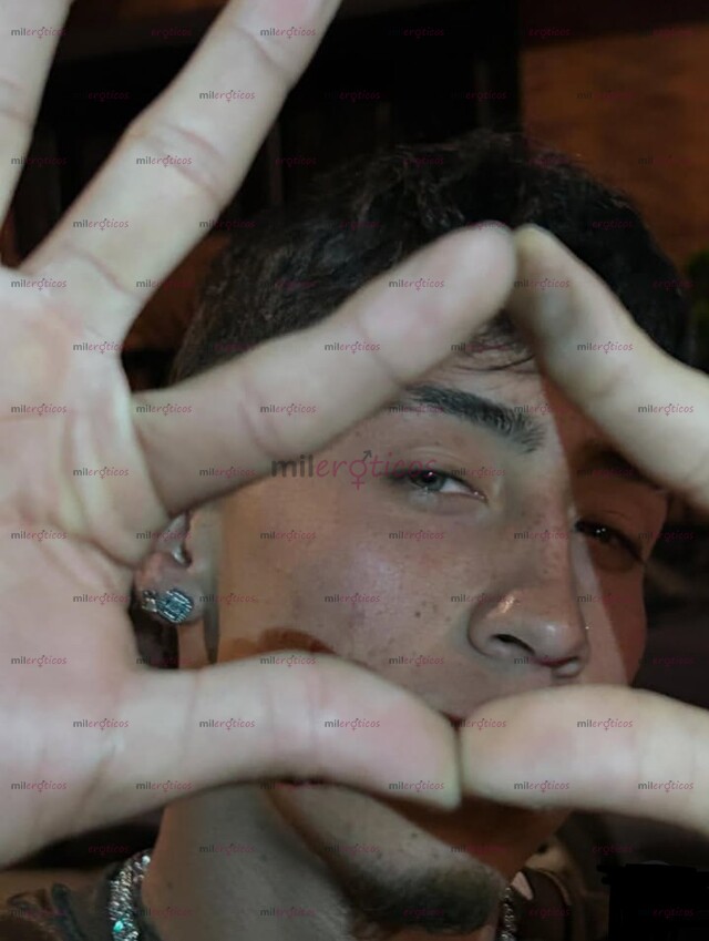 FOTOS DE COMPLACIENTE, DURADERO , BUENA VERGA Y BIEN LECHERO , HETERO