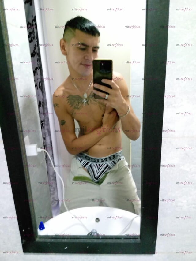 FOTOS DE FLACO VERGON CON BUENA BOTACIO ( SEXO SUDOR Y CALOR )
