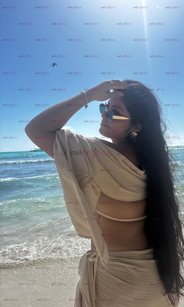 FOTOS DE SEXY PELINEGRA COMPLACIENTE TOTALMENTE NATURAL