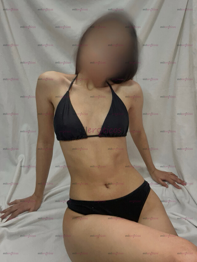 FOTOS DE HERMOSA CHICA EXTRANJERA MUY COQUETA Y CALIENTE $1000