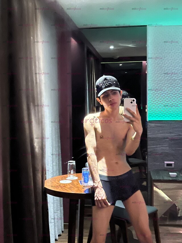 FOTOS DE MILAN TWINK 19 AÑOS CALIENTE Y CACHONDO