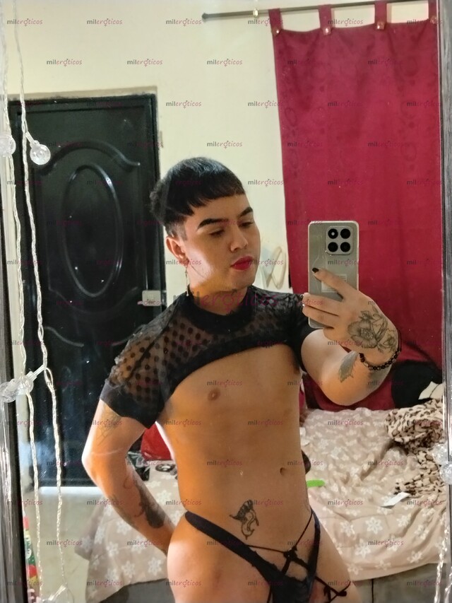 FOTOS DE SINCERO Y EDUCADO JOVEN PINTA COLOMBIANO DISPONIBLE Y DISPUESTO A TODO
