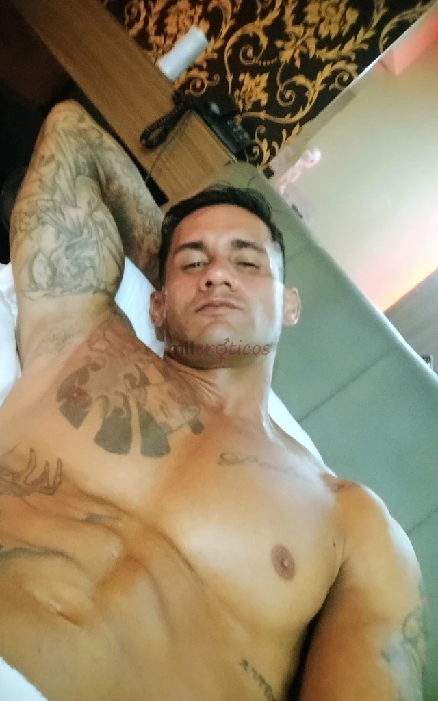 Paraprazer que se sente na pelepresenca intensa toque confiante e uma entrega que vai alem do esperado atendo mulheres e homens que sabem o que querem...