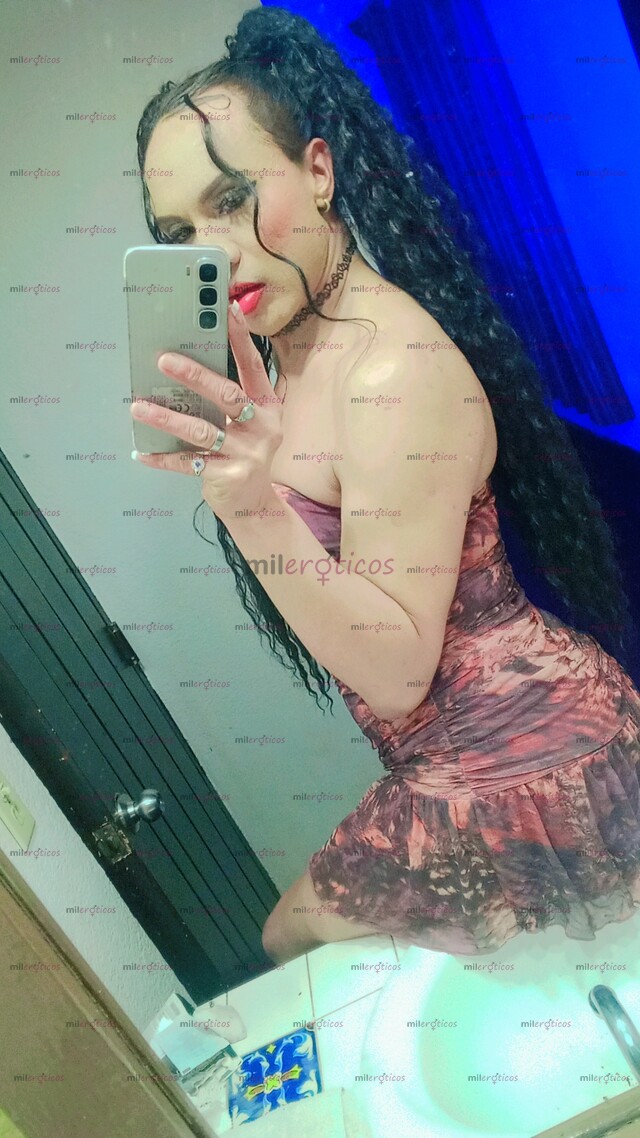 FOTOS DE CHICA TRANS DISPONIBLE CON LUGAR DISPUESTA A CUMPLIR TUS FANTASÍAS