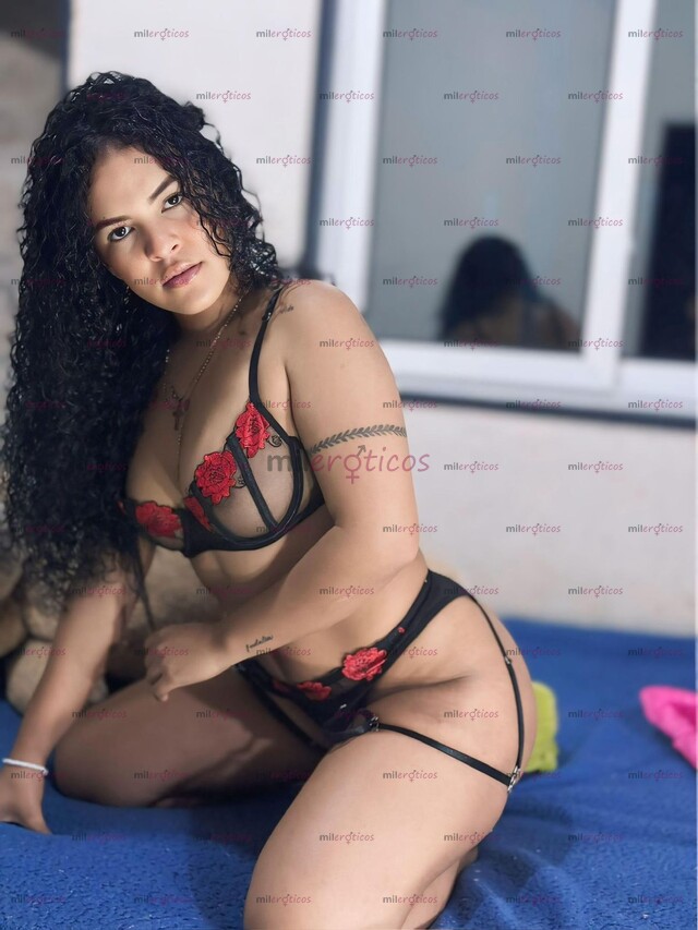 FOTOS DE RICA FLACA PELINEGRA RECIÉN LLEGADA DISPUESTA A CUMPLIR TUS FANTASIAS