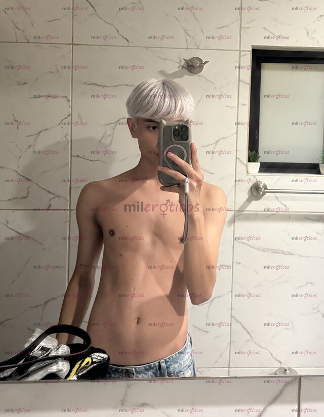 FOTOS DE JOVEN BONITO TWINK ENTRON NUEVO AQUI PARA TI