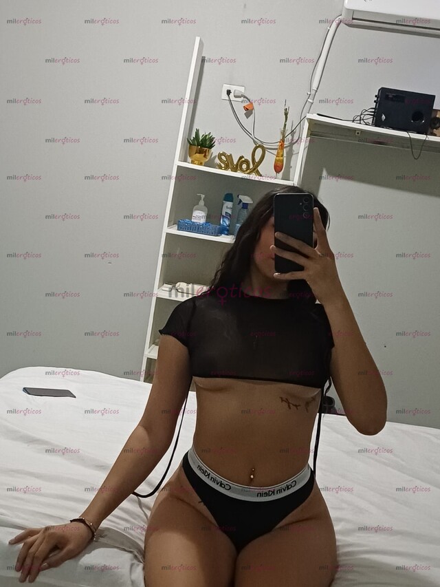 FOTOS DE ARDIENTE FLAQUITA ENCANTADORA SOY UNA DELICIOSA PAPI
