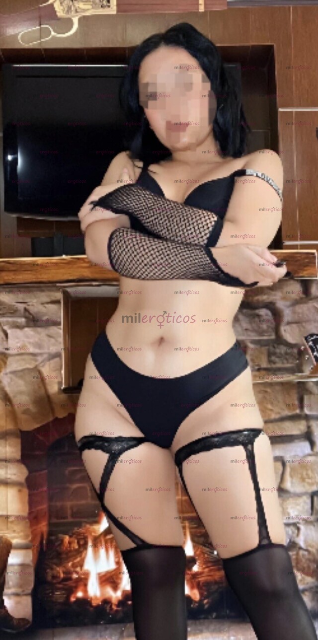 FOTOS DE FLAQUITA JOVEN Y DIVERTIDA CADERAS DE IMPACTO