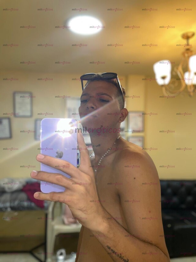 FOTOS DE HOLA SOY CASTIEL CASTILLO TU CHICO PREPARADO PARA COMPLACER TUS RICOS DESEOS