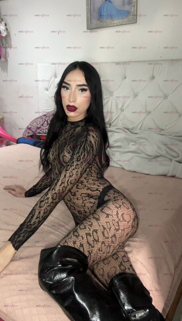 FOTOS DE TU PUTITA PELI NEGRA FAVORITA DISPONIBLE PARA COMPLACERTE