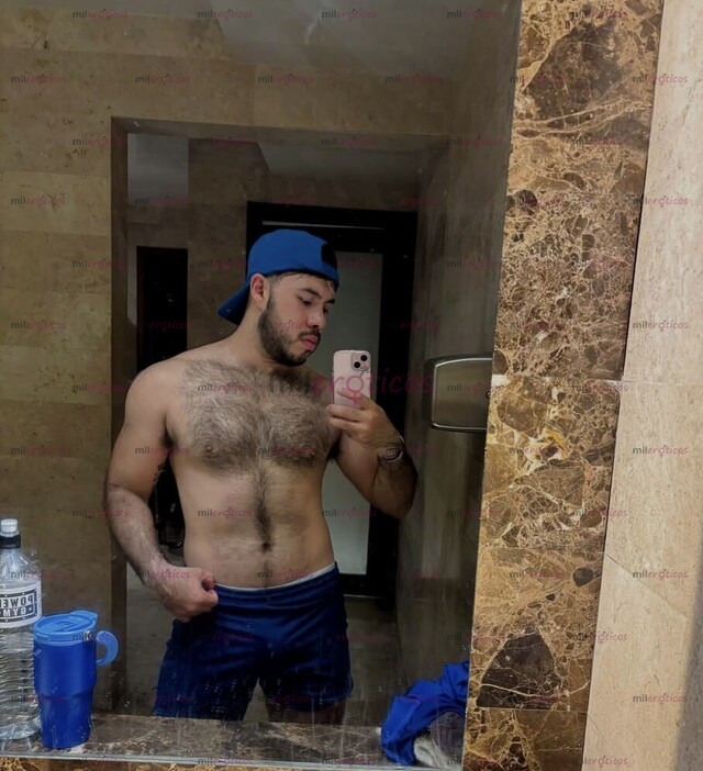 FOTOS DE HOMBRE GUAPO, VARONIL, RICA VERGA, Y RICO CULO SOLO GENTE SOLVENTE.