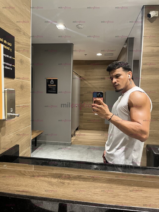 FOTOS DE MACHO VERGON MASCULINO CON 20CM DE VERGA