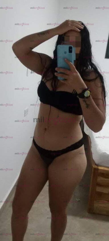 FOTOS DE CHICA CALIENTE Y ARDIENTE BLANQUITA EN TU MEJORES POSE MUY JUGUETONA