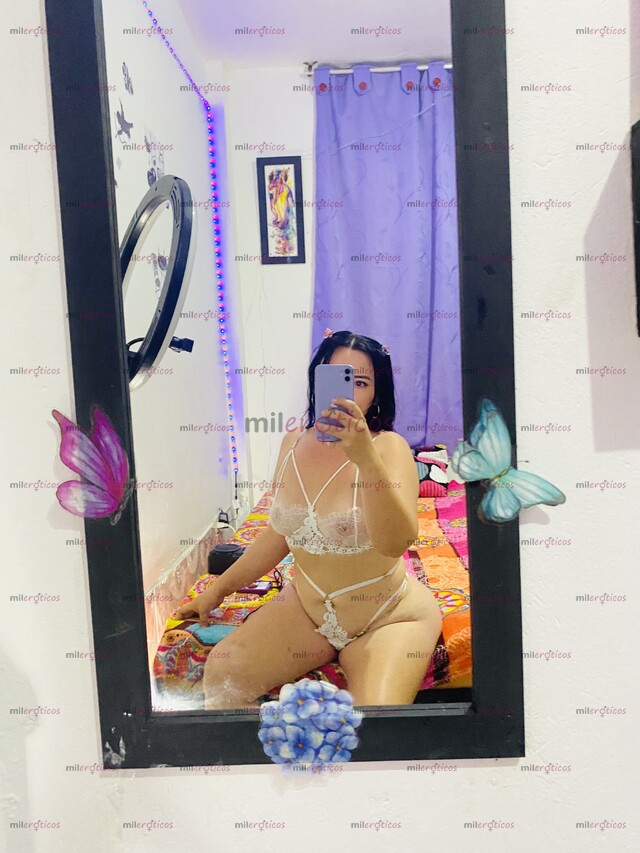 FOTOS DE AMANECÍ MOJADA CON GANAS DE BUENA VERGA NALGONA PIERNONA BLANQUITA COLOMBIANA