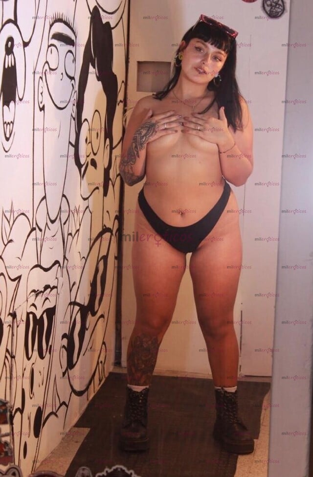 FOTOS DE ACTITUD JUGUETONA Y UN CUERPO IMPOSIBLE DE IGNORAR