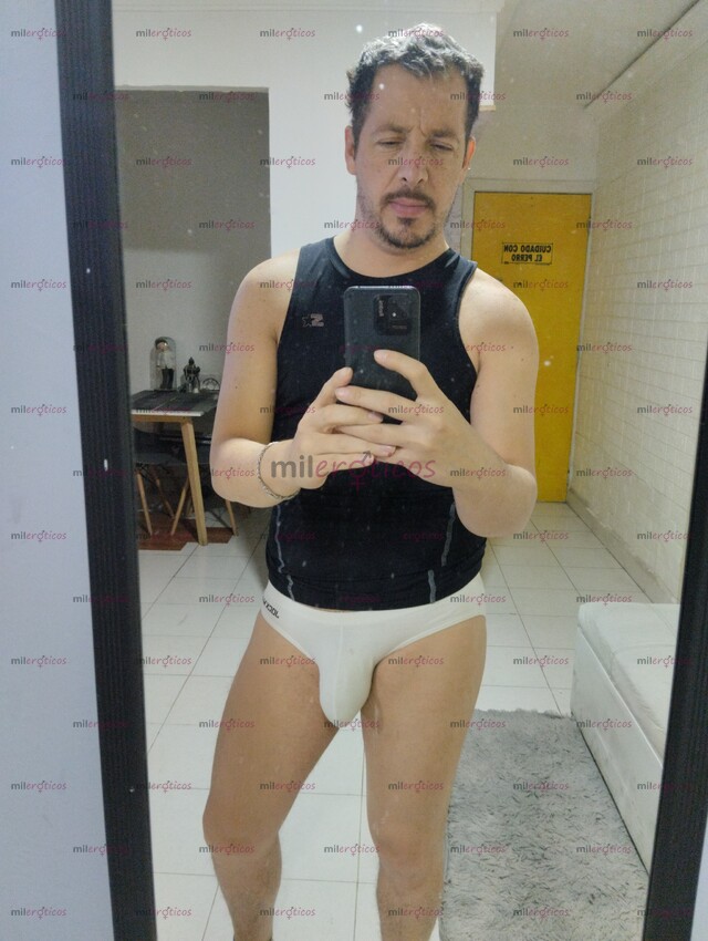 FOTOS DE COMPAÑÍA PLUS SANGRE NORTEÑA FETICHES FANTASIAS