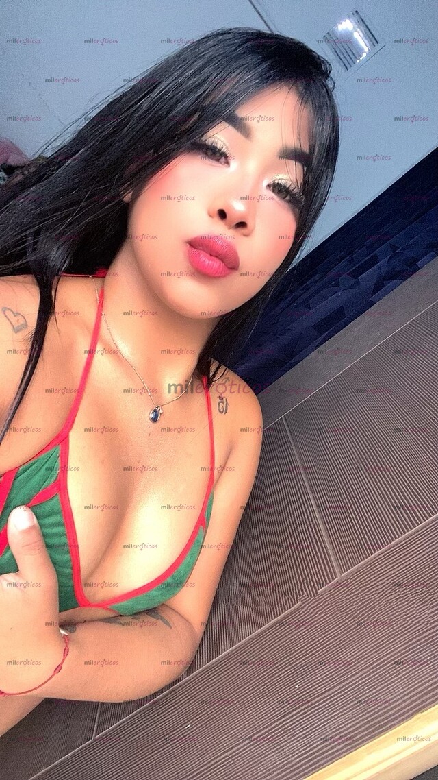 FOTOS DE HOLA SOY UNA MORENA DE PASO EN TU CIUDAD ENCANTADA DE CONOCERTE Y DISFRUTAR