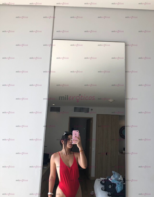 FOTOS DE VIOLETA EXPERIENCIA TIPO NOVIOS CARIÑOSA Y NATURAL