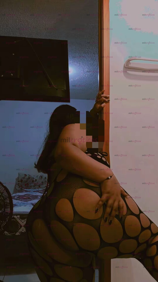 FOTOS DE KATALELLA, 20 AÑOS COMPLACIENTE DIOSA DEL ANAL