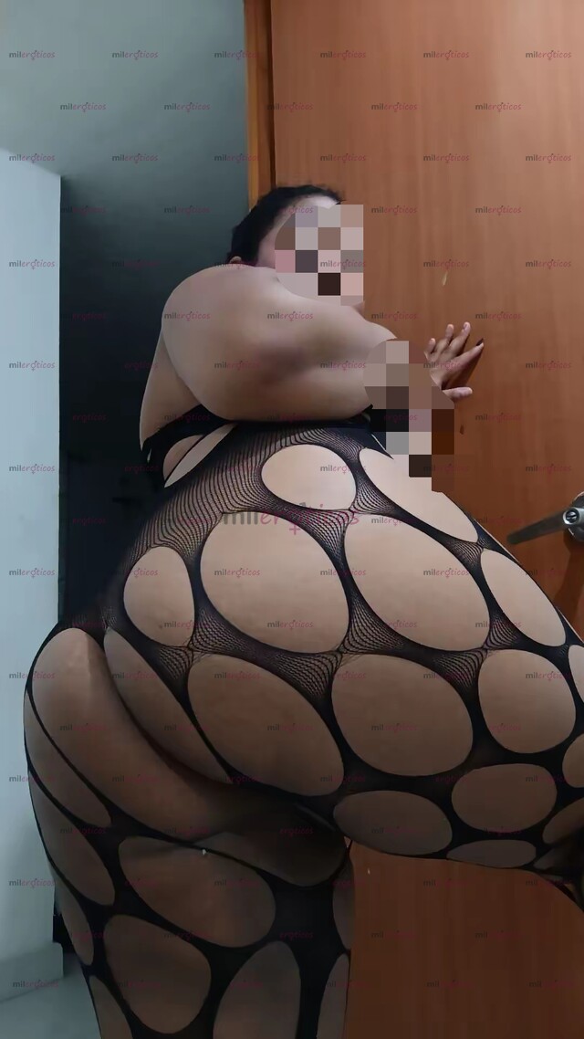 FOTOS DE KATALELLA, 20 AÑOS COMPLACIENTE DIOSA DEL ANAL