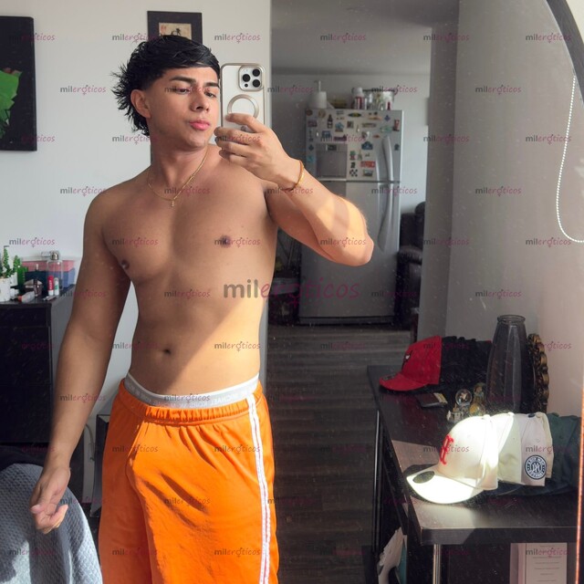 FOTOS DE MORENO NALGÓN Y VISIONARIO: EL EQUILIBRIO ENTRE RESPETO Y DESEO. ESCRÍBEME