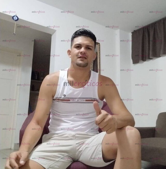 FOTOS DE MACHO 22 ACTIVO MASTER 1.82 D ESTATURA PROFESIONAL