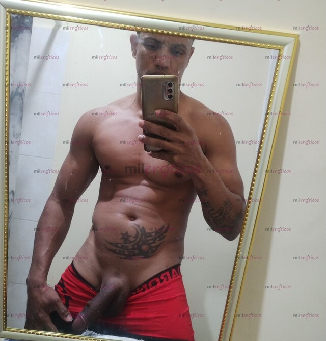 FOTOS DE MORENO CUBANO VERGÓN Y LECHERO LOCO POR HACER TU FANTASÍA REALIDAD