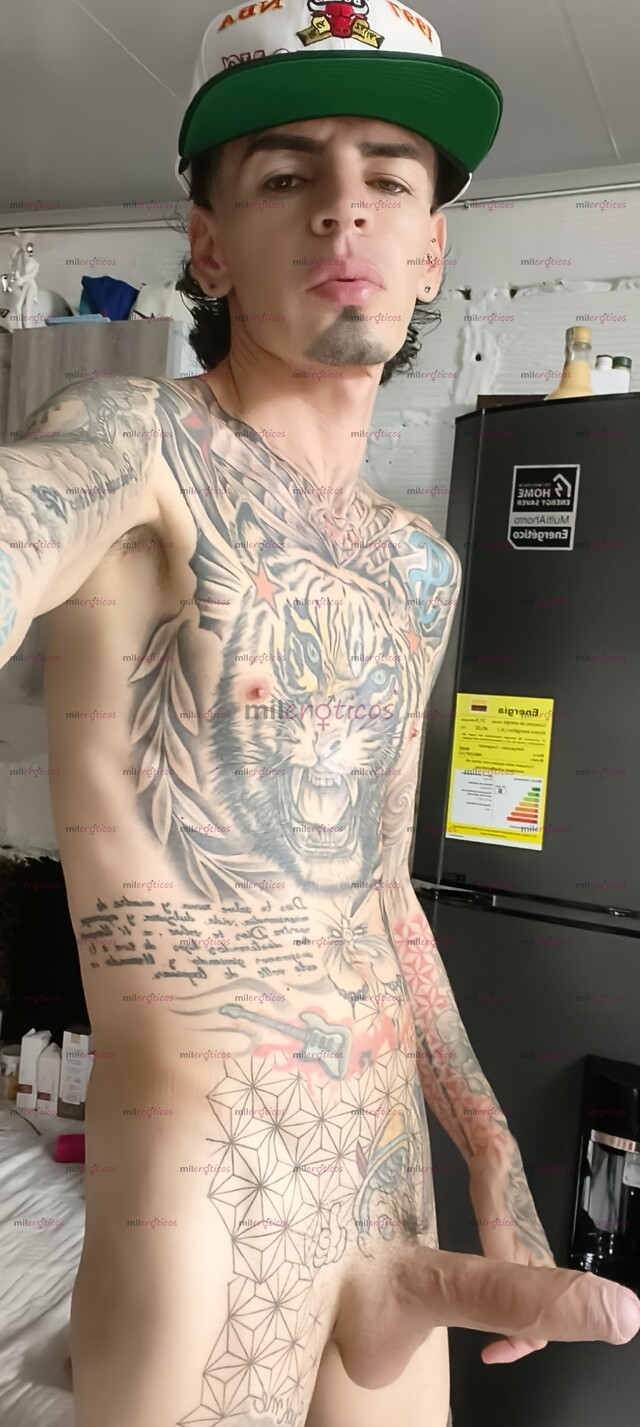 FOTOS DE FLACO ACTIVO VERGON TATUADO MORBOSO FETICHERO