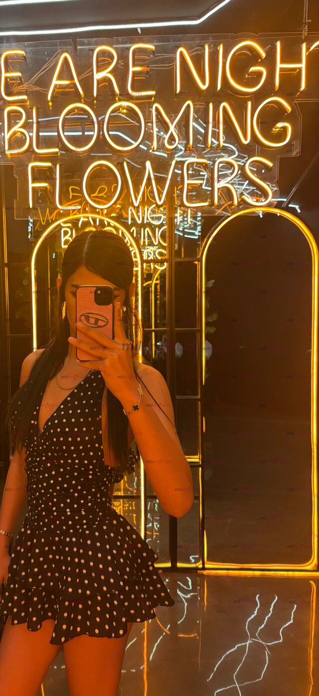 FOTOS DE NIÑA DE 18 AÑOS MUY BONITA CON LUGAR DISPUESTA A DARTE PLACER LINDO