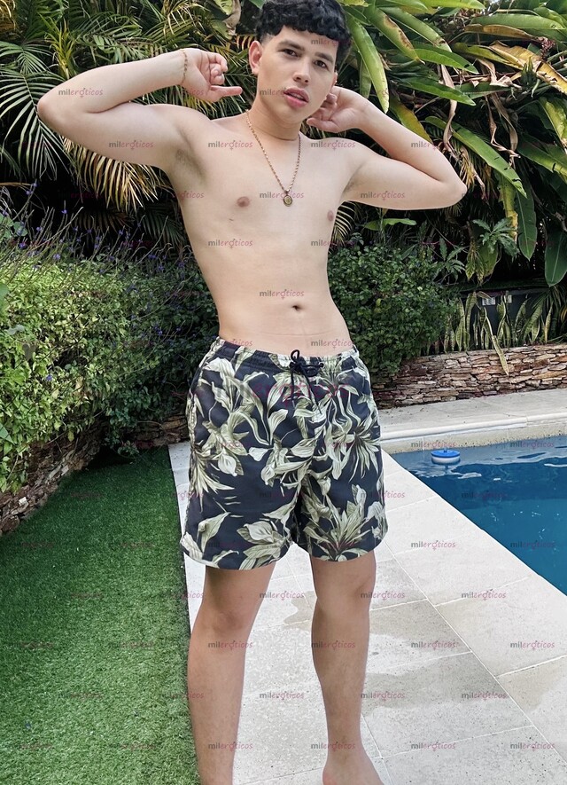 FOTOS DE POLLO VERGON 23CM ACTIVO SIN ROLLOS 100% VERY HORNY