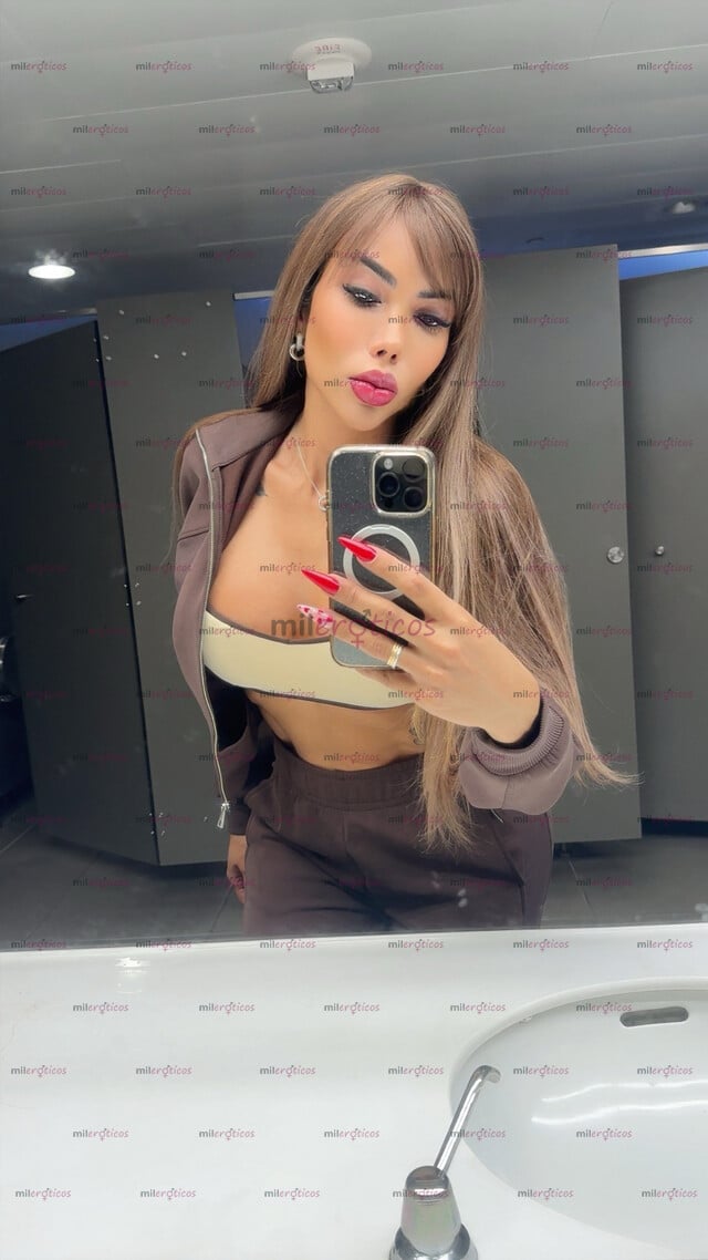 FOTOS DE LIZZY LAYNEZ VERGUDA UNICOS DÍAS EN TU CIUDAD