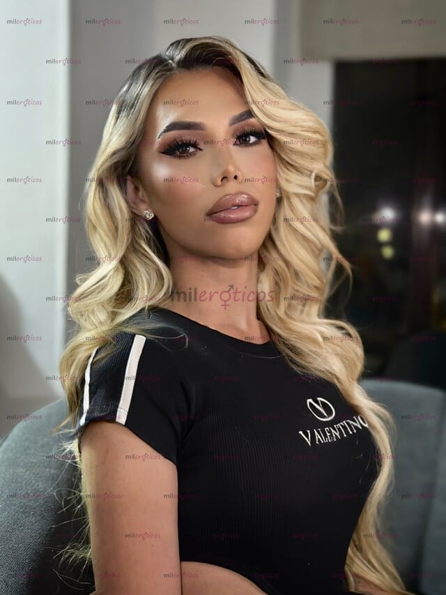 FOTOS DE HERMOSA RUBIA CALIENTE DISPONIBLE PARA CUMPLIR TODOS TUS DESEOS
