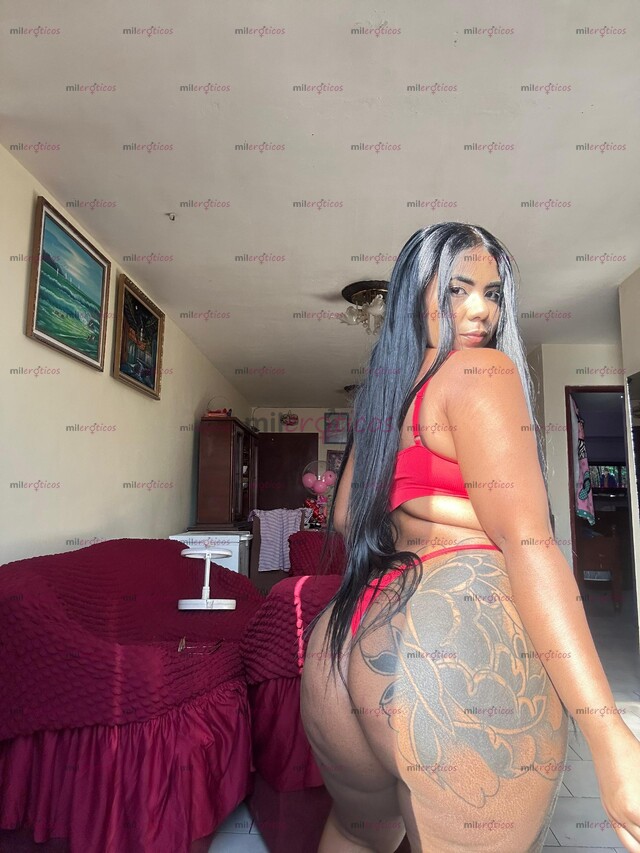 FOTOS DE UNA NALGONA PIEL CANELA RICA Y JUGOSA COMO A TI TE GUSTA.