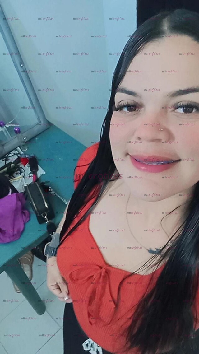 FOTOS DE CHICA ARRECHA CON GANAS DE PASAR UN RATO AGRADABLE