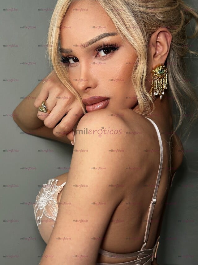 FOTOS DE HERMOSA NENA RUBIA CON LUGAR EN TU CIUDAD CON EXELENTES MEDIDAS
