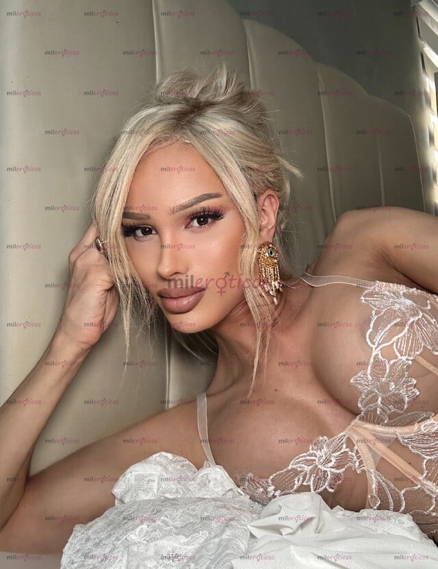 FOTOS DE HERMOSA NENA RUBIA CON LUGAR EN TU CIUDAD CON EXELENTES MEDIDAS