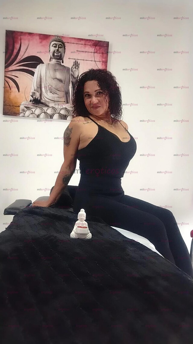 FOTOS DE MILF DE MASAJES ERÓTICOS , FETICHES Y MÁS