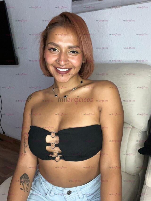 FOTOS DE MORENA TATUADA Y CALIENTE DISPUESTA A HACERTE MUY FELIZ