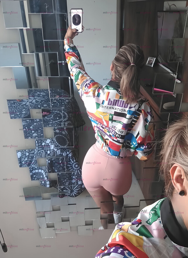 FOTOS DE DIME CON QUE ROPITA TE GUSTARIA VERME EN LA CITA? .... SOY CAMILA UNIVERSITARIA