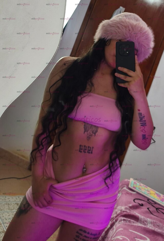 FOTOS DE SOY UNA PELIN NEGRA CON GANAS DE LECHE Y CON MUCHOS DESEOS CON UN CULO GRANDE