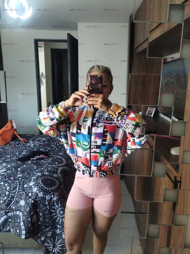 FOTOS DE DIME CON QUE ROPITA TE GUSTARIA VERME EN LA CITA? .... SOY CAMILA UNIVERSITARIA