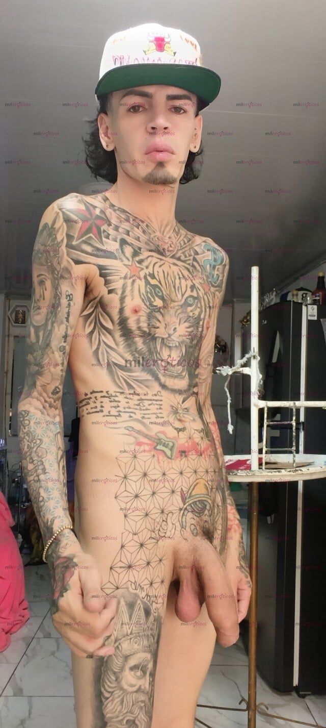 FOTOS DE FLACO ACTIVO VERGON TATUADO MORBOSO FETICHERO