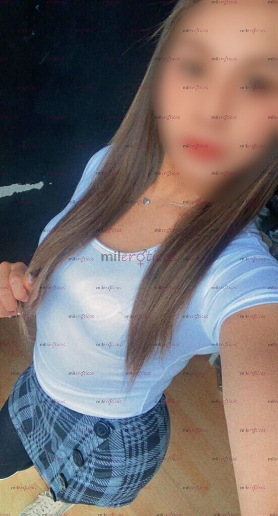 FOTOS DE ISA DULCE Y COQUETA DE 18 AÑOS LISTA PARA COMPLACERTE
