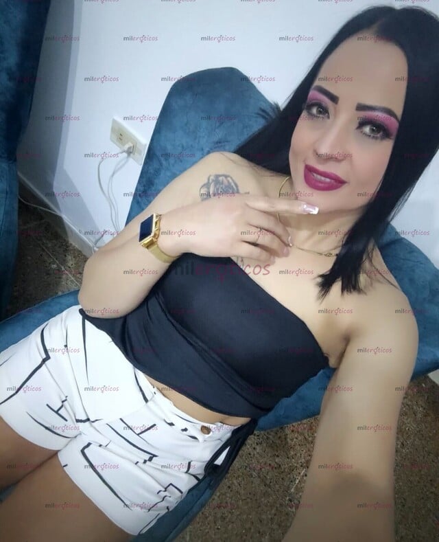 FOTOS DE DAMA EXCLUSIVAMENTE IDEAL PARA RELAJARSE EN UN BUEN MOMENTO DE PLACER Y PASIÓN