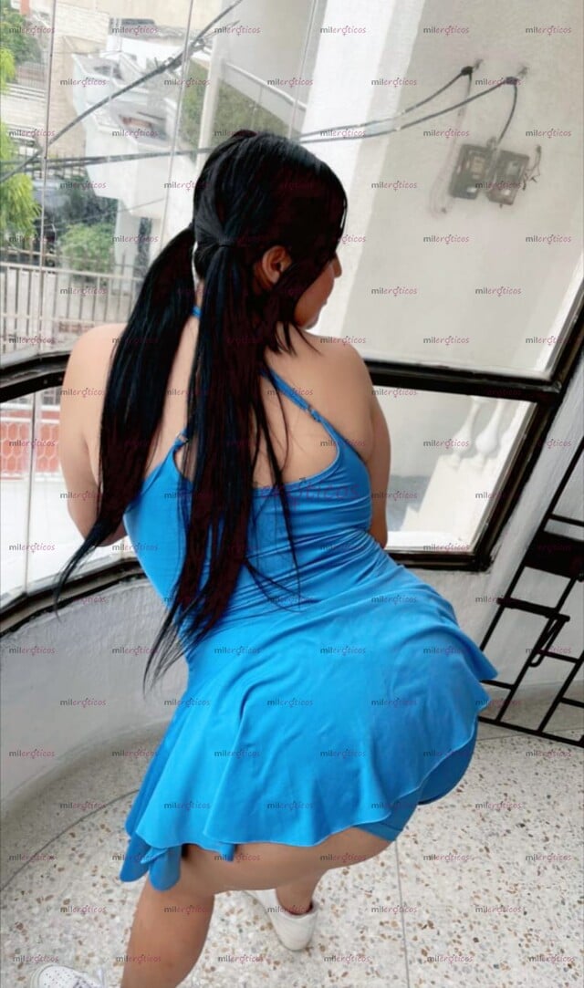 FOTOS DE CAMILA HERMOSA CHICA DE PELO LARGO NEGRO CURVAS EXTROVERTIDAS Y UN EXCELENTE SEX
